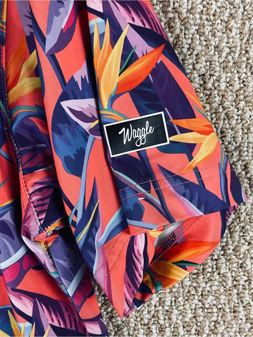Waggle Polo Shirt Men's Large Loud Floral Print Stretch Performance Golf T198 - Picture 2 of 8